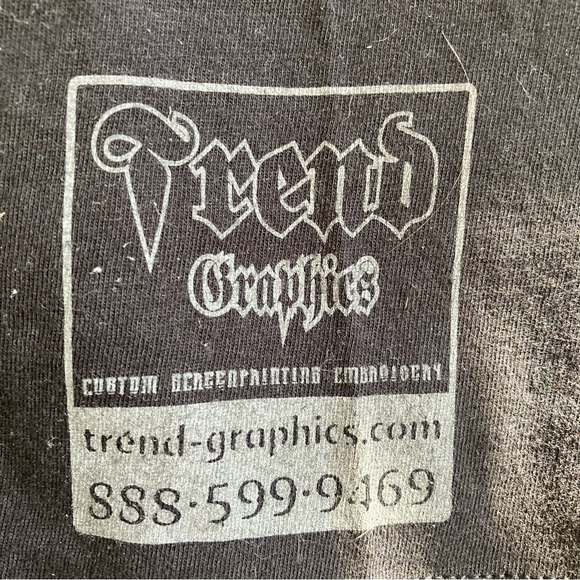 SANCTUM OF HORROR HAUNTED HOUSE
HALLOWEEN GRAPHIC TEE - Picture 12 of 12